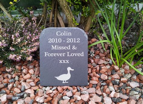 Personalised quote pet dog heart slate gravestone memorial plaque grave marker. Natural Slate Pet Memorial Grave Marker Headstone 11cm x ...