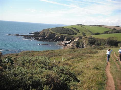 Walking the English coast - the easy way!: Walk 141 Fowey to St Austell (Cornwall)