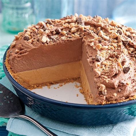 Paula deen huge trump chocolate chip pie is a huge thank you for your support from paula to donald trump. german chocolate pie recipe paula deen
