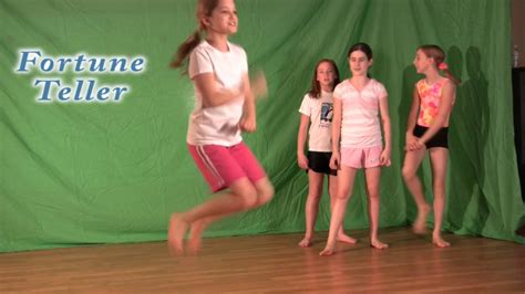 Group Skipping Jump Rope Youtube