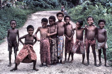 Living Travel Papua New Guinea Trobriand Islands 1