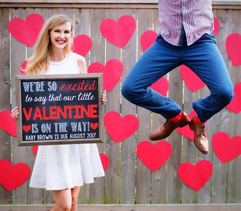 15 Lovable Valentines Day Pregnancy Announcements The Postpartum Party