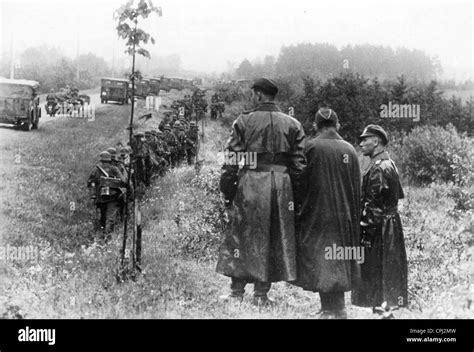 German Troops On The Eastern Front 1941 Stock Photo Alamy