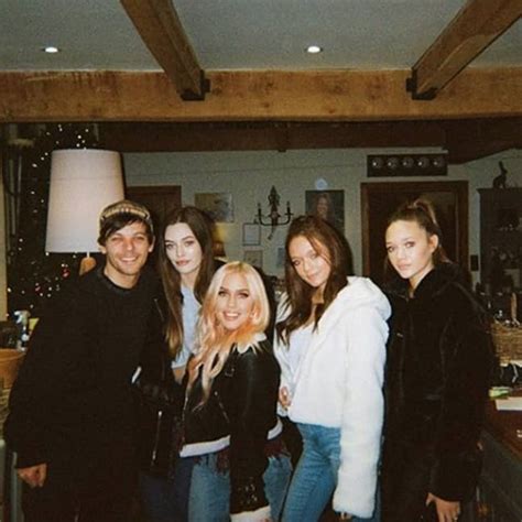 Louis Tomlinson Pulls Out Of Comic Relief After 18 Year Old Sister Dies Tyla