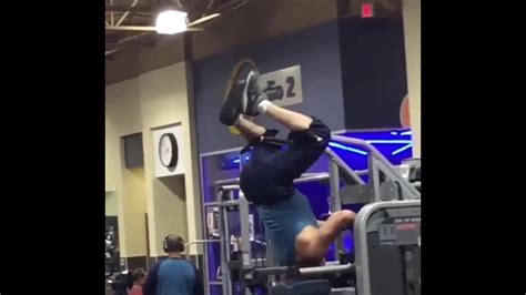 Epic Fails Never Skip Head Day At The Gym Youtube
