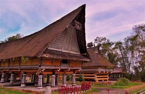 Rumah Adat Batak Nama Jenis Filosofi Ciri Khas