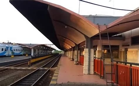 Semoga informasi ini bisa bermanfaat untuk kamu yang mau naik kereta api dari stasiun kereta api jogja ini. Jadwal Kereta Api Stasiun Malang - Kereta Api Kita
