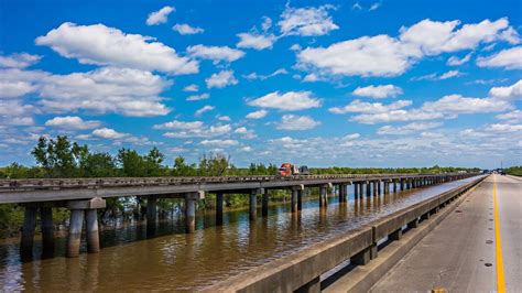 Top 16 Longest Bridges In The Us Suspension And Covered Bridges In Usa