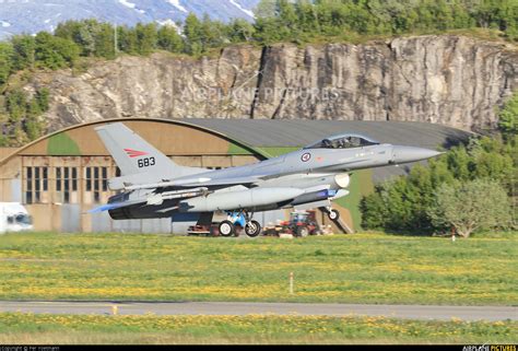 683 Norway Royal Norwegian Air Force General Dynamics F 16a