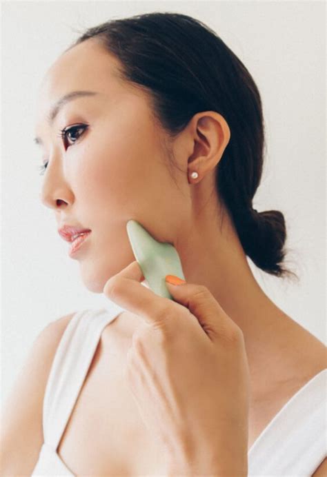 Gua Sha All You Need To Know About This Diy Beauty Tool Sprig And Vine