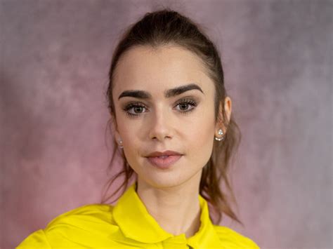 Lily Collins Without Makeup Revealing The Natural Beauty