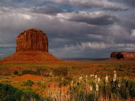 Monument Valley Storm Smithsonian Photo Contest