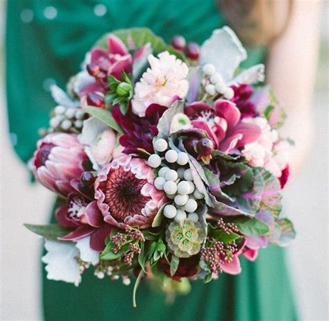 Emerald at queensridge provides multiple ceremony options. Wine and emerald palette | Spring wedding bouquets, Pretty ...