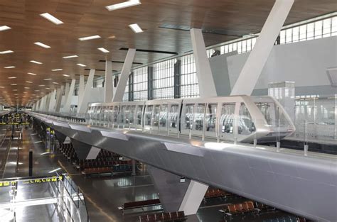 Aeroexpo E Magazine Inside Doha Airports Surprising Cable Car