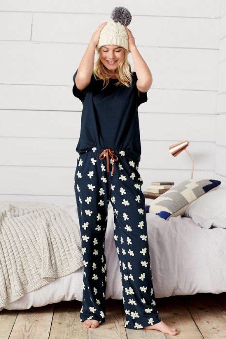 Pijamas De Moda Para Estar Cómoda Y Lucir Con Estilo 2020 With Images Pajamas Women