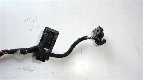 BMW F20 F21 WIĄZKA KOSTKA DRZWI LEWY PRZÓD OBD 8629559241 oficjalne