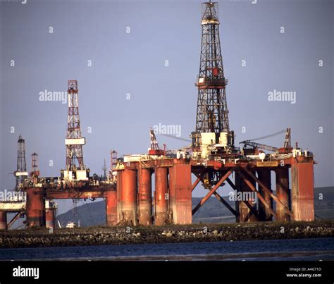 Semi Submersible Oil Rigs Cromarty Firth Scotland Stock Photo Alamy