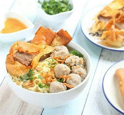 Lihat juga resep resep bakso sapi kenyal tanpa obat obat pengenyal, anti gagal enak lainnya. Resep bakso Malang komplit | Makan malam, Resep masakan, Resep daging sapi