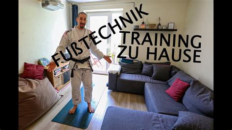 Bouldering training means time in the gym and technical time spent on the wall. Ju Jutsu Fußtechniken | Training zu Hause - YouTube