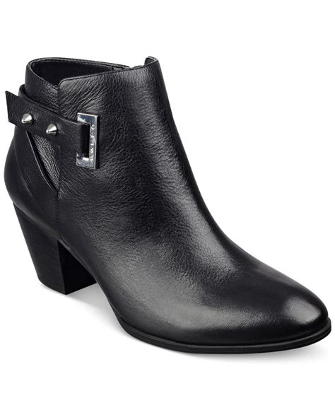 Guess Womens Verity Ankle Booties In Black Lyst