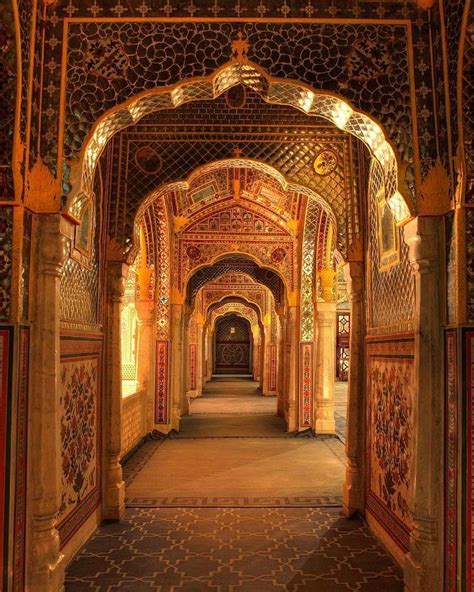 Pin By Zahra Hassanzadeh On Places To Visit India Architecture