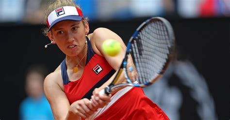 Match highlights from elise mertens straight sets victory over elina svitolina in the quarterfinals at the watch elise mertens' best shots during the us open 2020, before bowing out to victoria. Elise Mertens, 60e, zakt een plaats op WTA-ranking ...