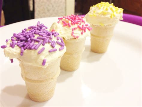 Friday Favorites Mini Ice Cream Cone Cupcakes The