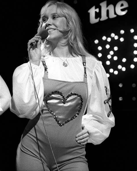 the pretty blonde of abba 22 beautiful photos of agnetha faltskog in the 1970s and early 1980s