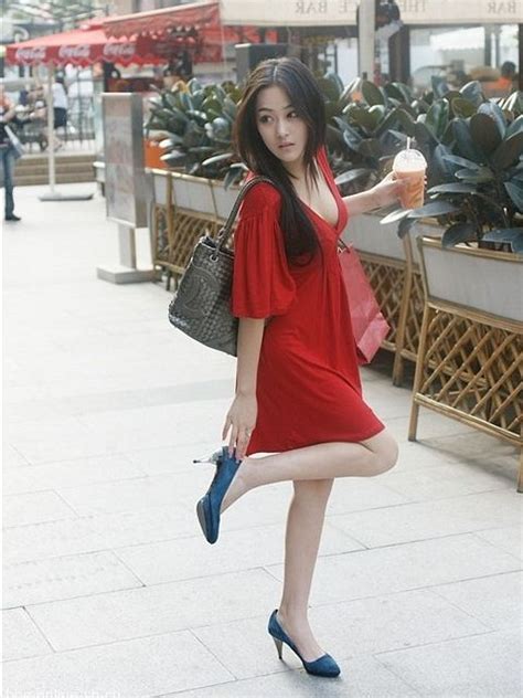 Zhang Xin Yu Chinese Model Model Fashion