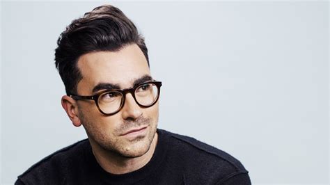 Dan Levy Pays Tribute To David Rose With His 2020 Emmys Outfit