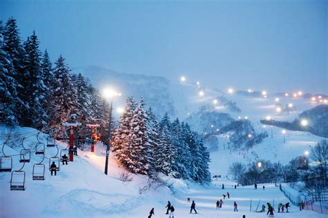 Top Ski Resorts In Hokkaido — Top 5 Places And Best Ski Resorts In