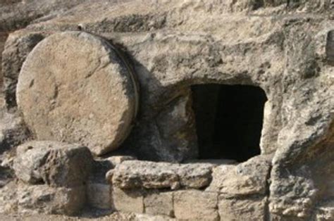 Jesus Tomb Opened And Jerusalem Pilgrims Are Amazed By Whats Inside