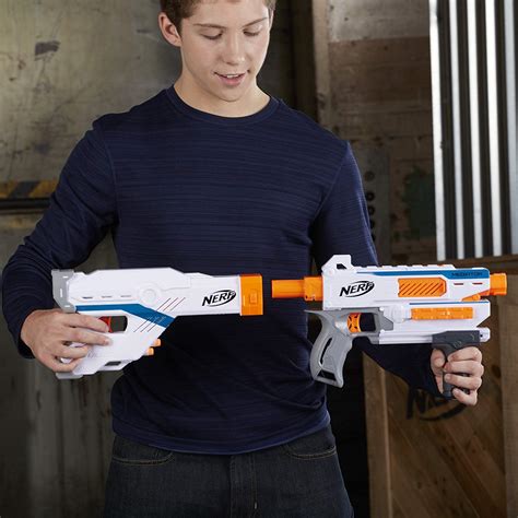 The pattern restricts direct communications between the objects and forces them to collaborate only. Nerf Modulus Mediator - Hasbro E0016 - 1001Juguetes