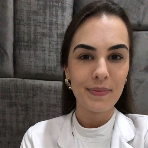 Dra Juliana Lusvarghi Opiniões Cirurgião Plástico São Paulo Doctoralia