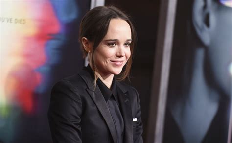 Page had his cinematic breakthrough with the title role in jason reitman's film juno (2007), earning page (center) with the cast of inception at the premiere in july 2010. Elliot Page Juno : Ellen Page Umbrella Academy And Juno ...