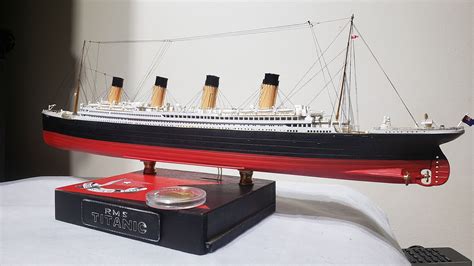 Revell Monogram Rms Titanic Ocean Liner Plastic Model Commercial Ship