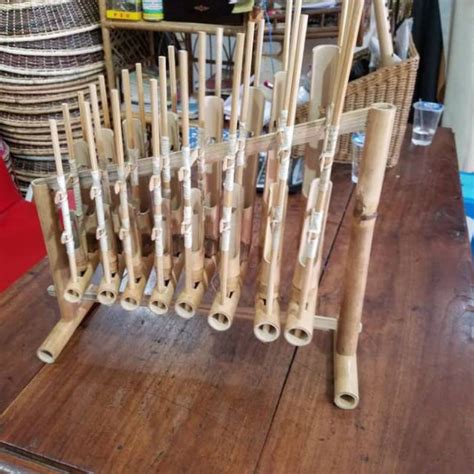 Jual Angklung Bambu Nada Oktaf Alat Musik Tradsional Sunda Shopee