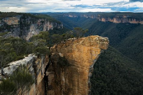 Hanging Rock Blue Mountains National Park Nsw Australia 4694x3130