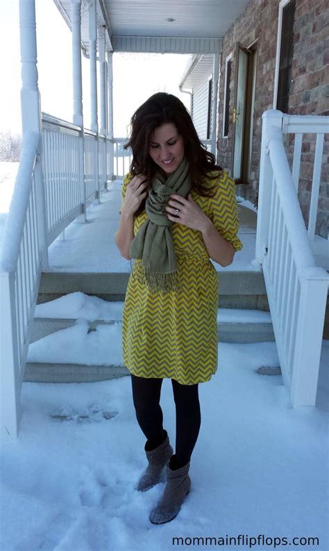 what i wore real mom style chevron dress realmomstyle momma in flip