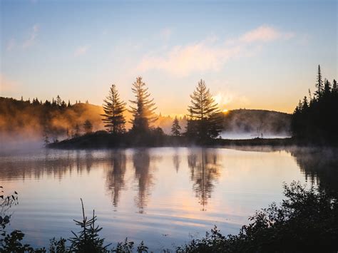 Lake Sunrise Pictures Download Free Images On Unsplash