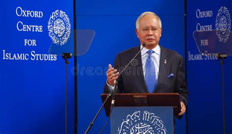 The main policy that dato' sri mohd najib tun razak brought right after he become malaysia's sixth prime minister was initiating one malaysia concept with people first, performance now. Dato Sri Najib Tun Razak editorial stock image. Image of ...