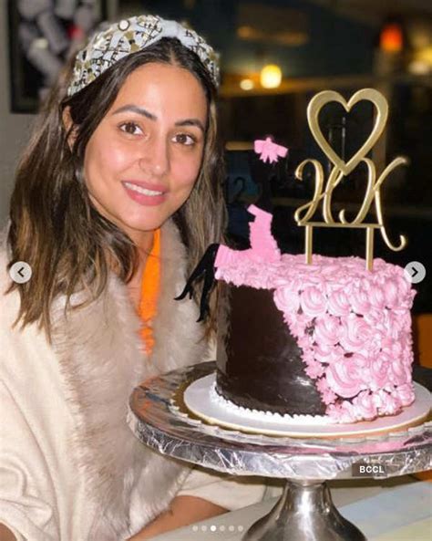 Actress Hina Khan Celebrates Her 12 Years In Industry Photogallery Etimes