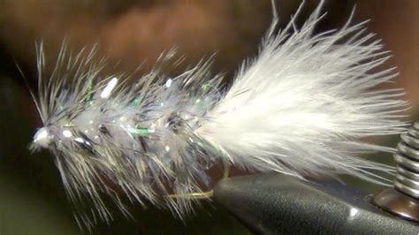 Krystal Woolly Bugger Fly Tying Video Instructions — In The Riffle