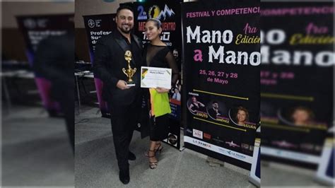 Una pareja roquense ganó el Festival de tango Mano a Mano y ya piensa