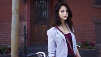 Emily Rudd Full HD Wallpaper And Background Image 2560x1440 ID 272273