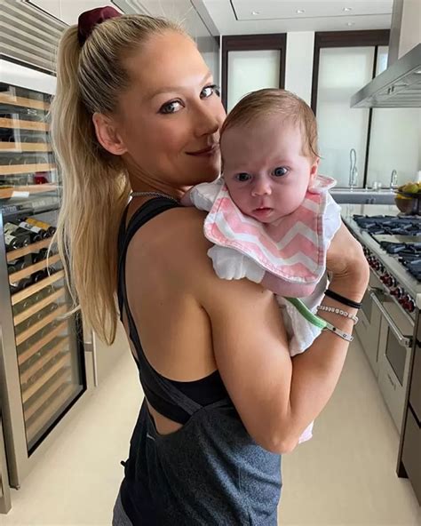 anna kournikova and enrique iglesias give fans an insight into time with daughter masha