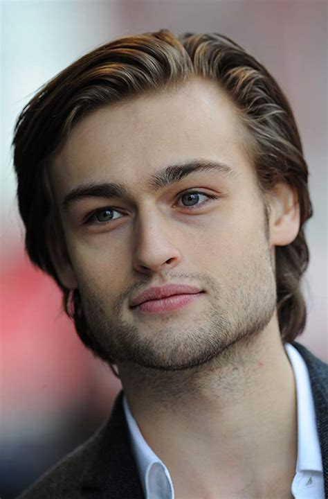 Pictures And Photos Of Douglas Booth Imdb