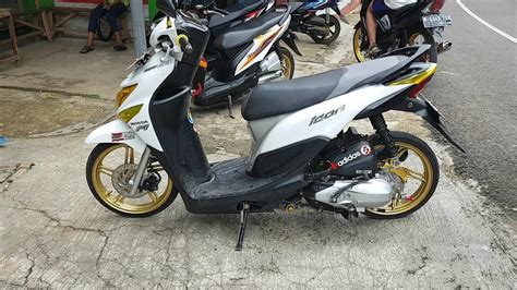 Motor Drag Beat Warna Hijau Toska Modifikasi Motor Ninja Rr Warna Pink Pemudi U Disini Saya Ngereview Motor Saya Sendiri Saya Keburu Buru Bikin Videonya Soalnya Hampir Maghrib Untuk Part