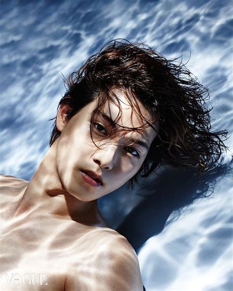Cnblues Jonghyun Poses Under Water For Vogue Korea Soompi