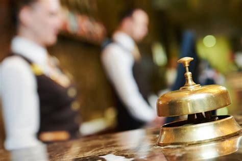 How To Spot These 7 Hotel Room Booking Scams That Are Costing You